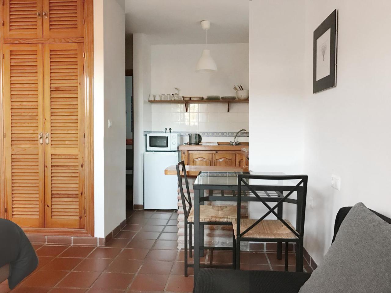 Apartamentos Turisticos La Mundial Malaga Exterior photo