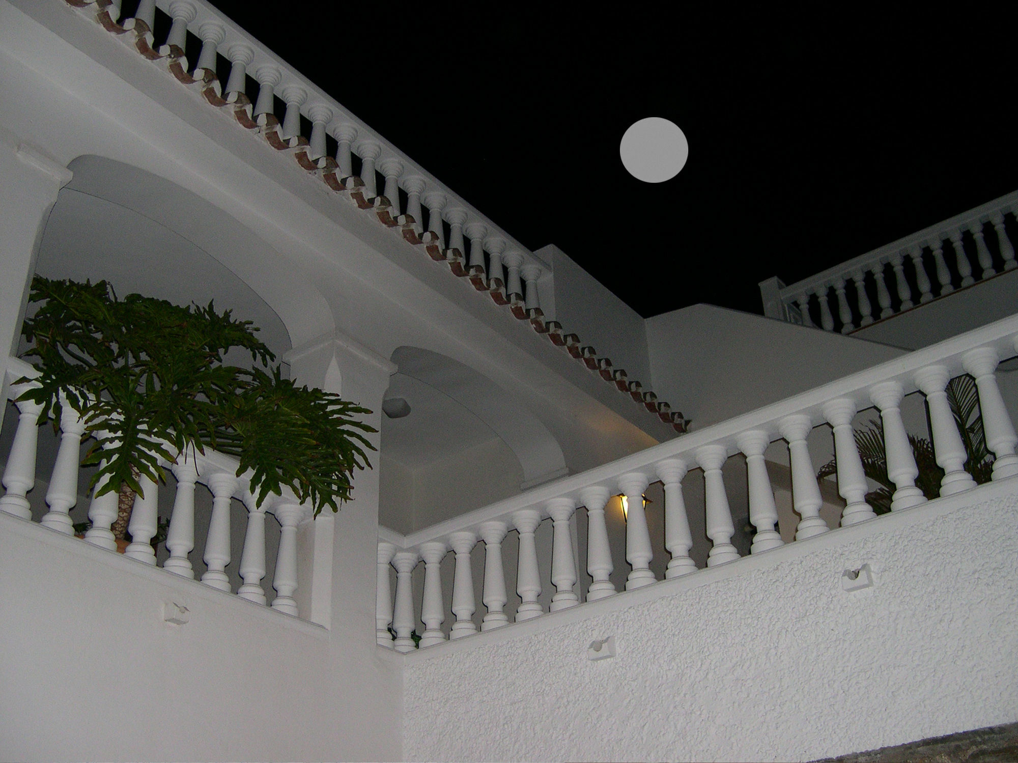 Apartamentos Turisticos La Mundial Malaga Exterior photo